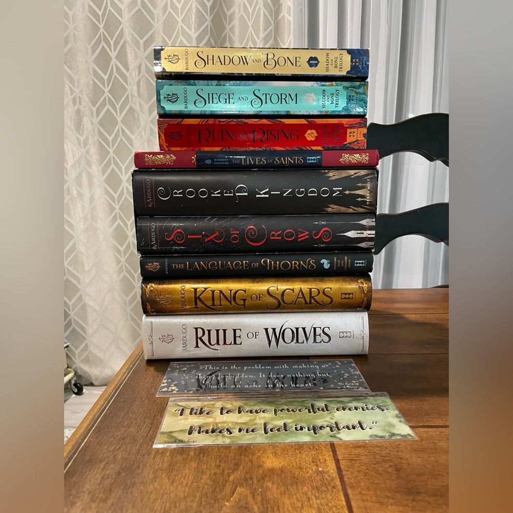 Leigh Bardugo GrishaVerse collection